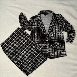 2 Piece Pencil Skirt and Blazer 1639
